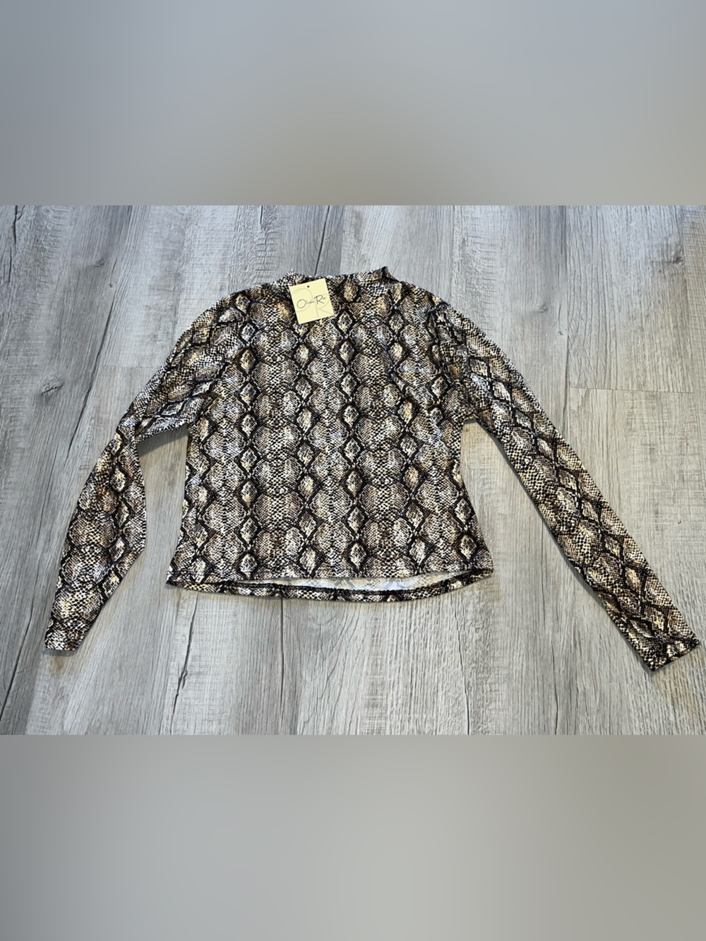 Snake print crop top new